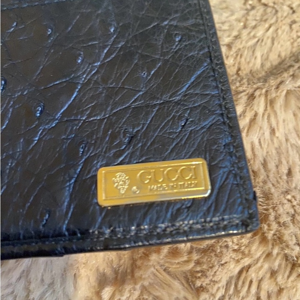 SOLD! Vintage Gucci Black Genuine Ostrich Leather Wallet with Gold-Tone Logo - Picture 9 of 12